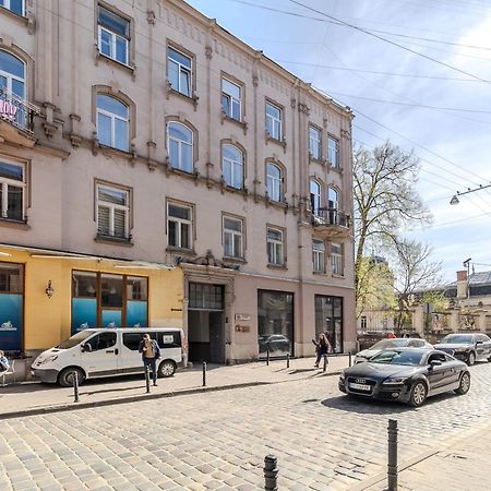 Апартаменти На Коперника Lviv Exterior foto